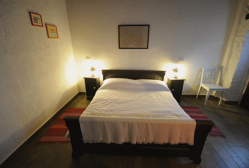 Holiday Homes Poli Svetega Antona Gracisce Номер фото