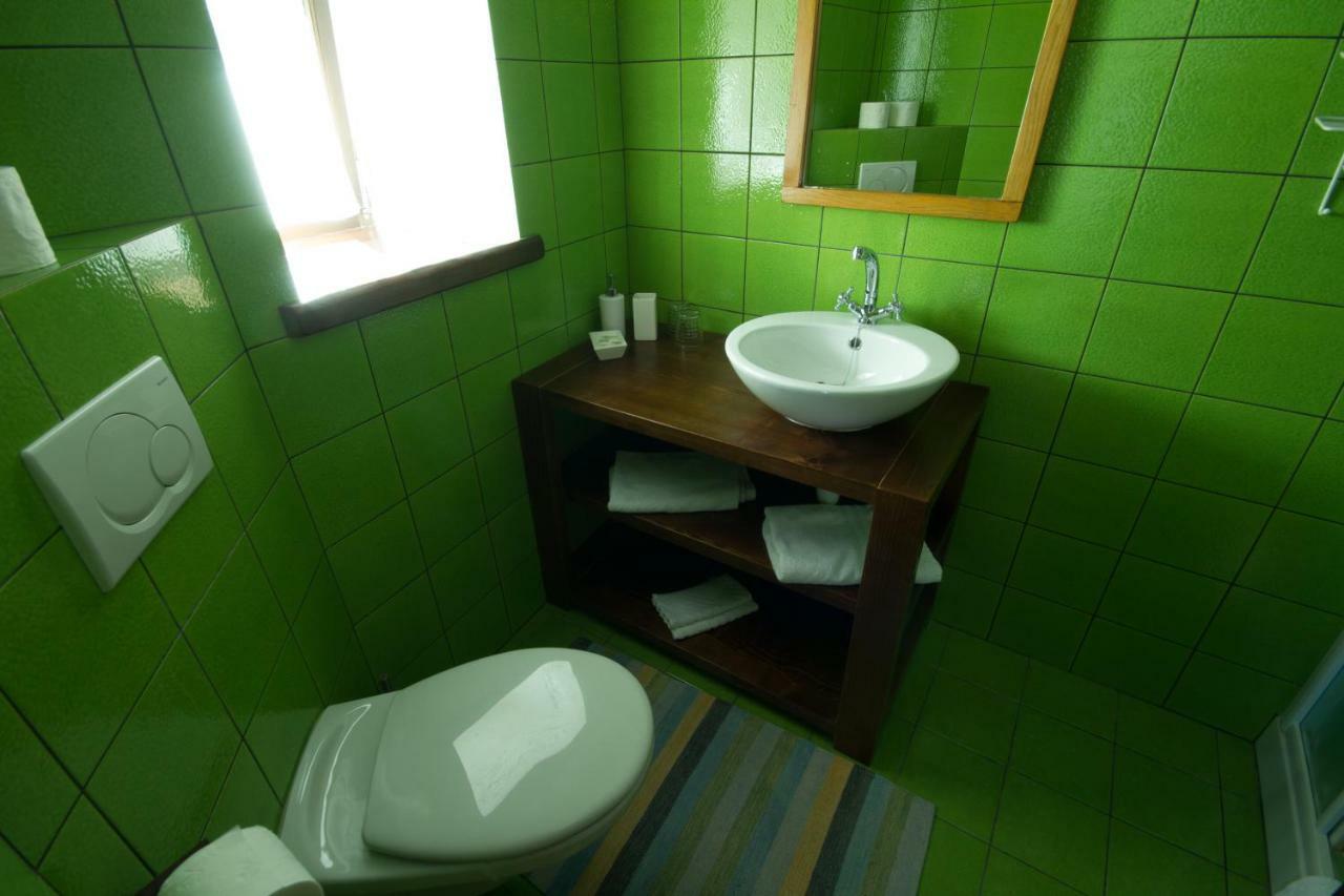 Holiday Homes Poli Svetega Antona Gracisce Экстерьер фото