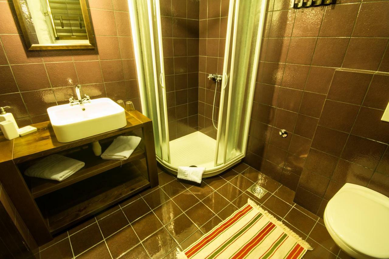 Holiday Homes Poli Svetega Antona Gracisce Экстерьер фото