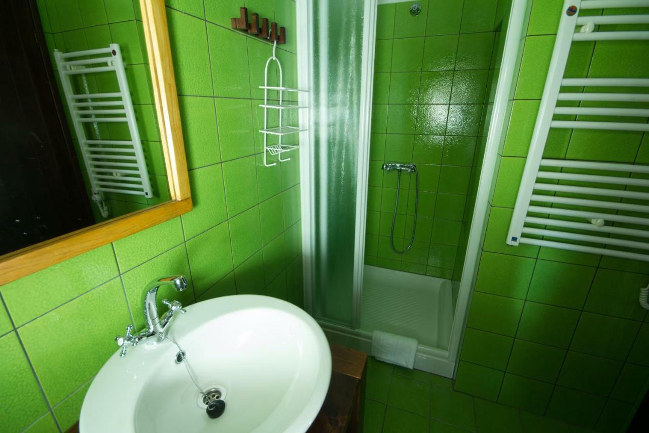 Holiday Homes Poli Svetega Antona Gracisce Экстерьер фото